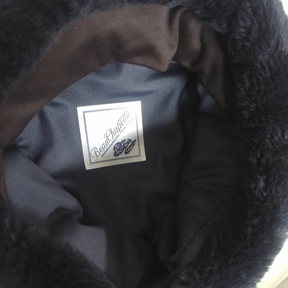 Blue suede and faux fur winter hat - Picture 8 of 12